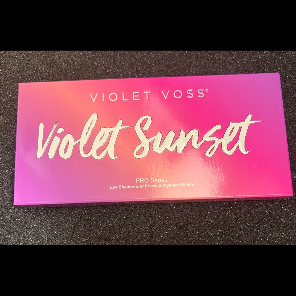 🛍NIB/NWT VIOLET VOSS- “Violet Sunset” PRO Series palette